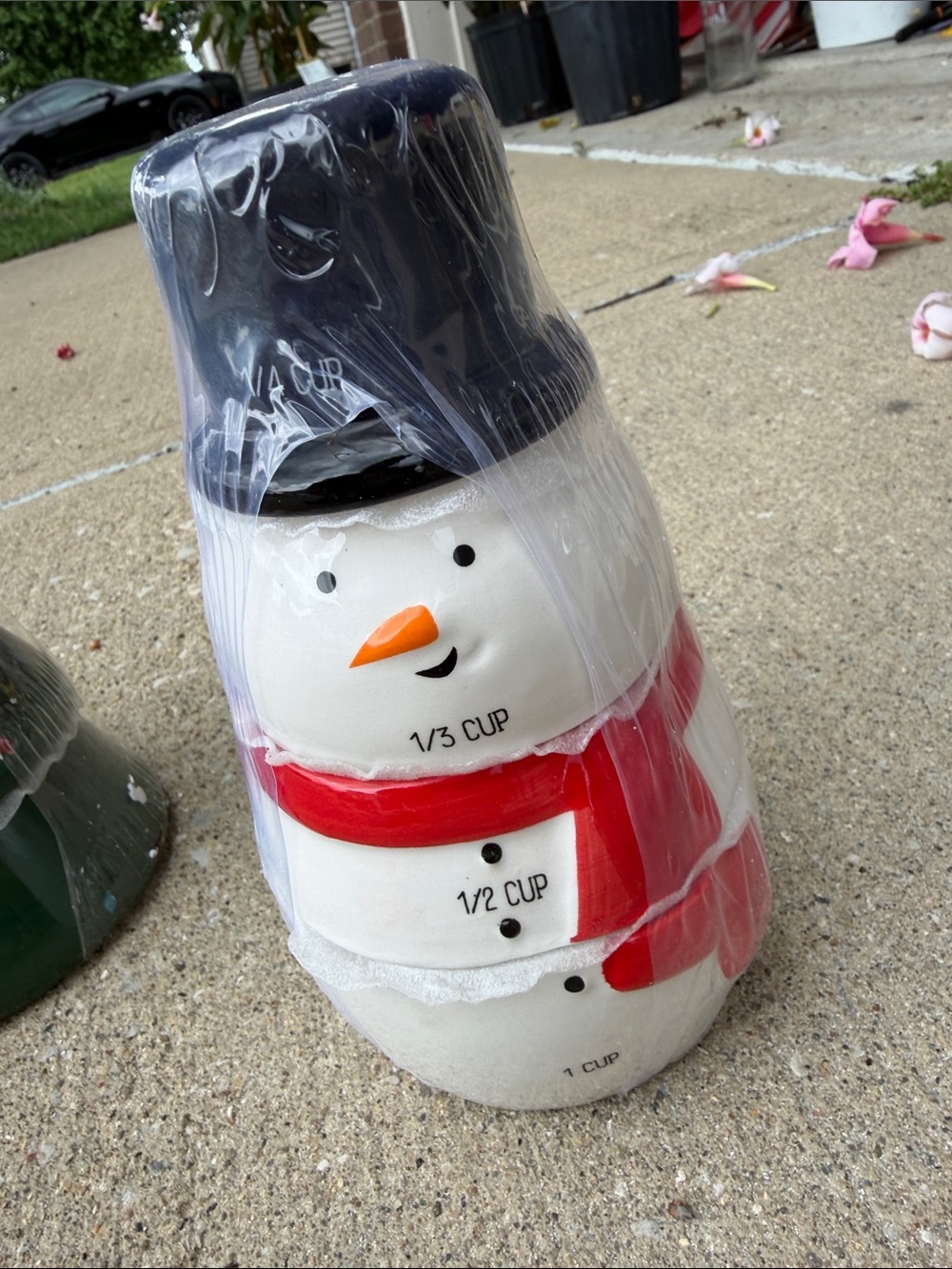 Snowman Measuring Cup Stack - Holiday Kitchen Decor (White, Red, Black)